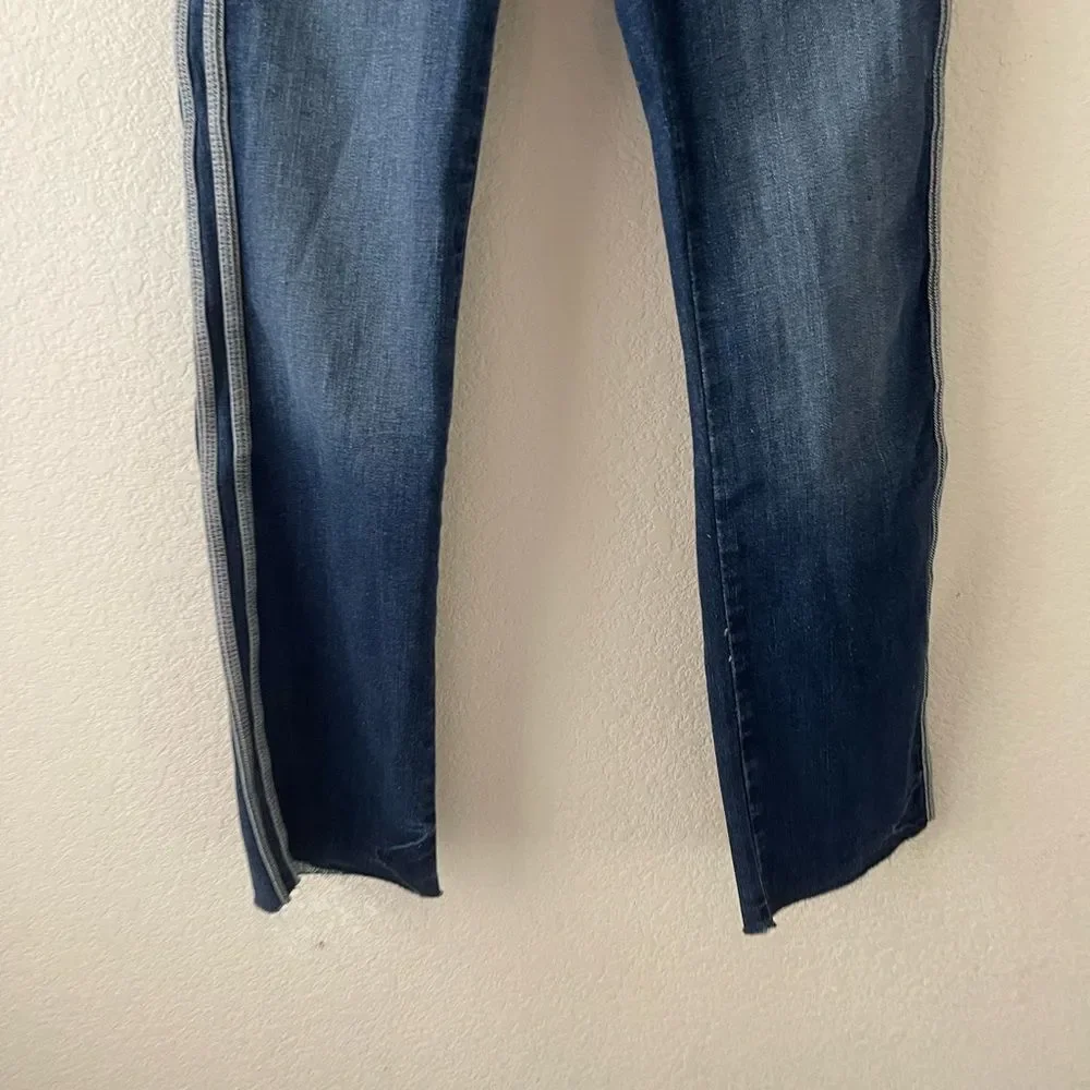 NWT Good American straight leg‎ raw hem jeans